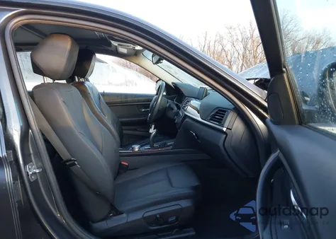 2015 BMW 328I xDrive z USA, uszkodzony, nr VIN WBA3B3C55FF548000